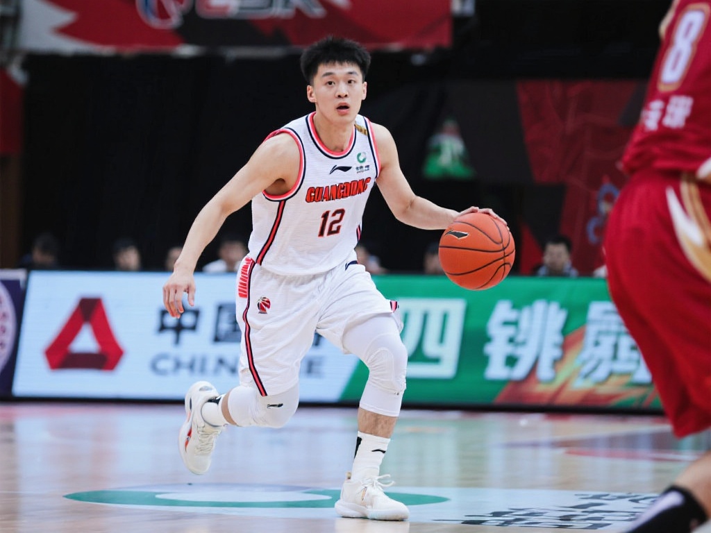 传奇射手夸里亚雷拉的风采